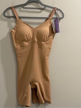 Honeylove NWT XS Sand Mid Thigh Bodysuit Sculpting Shapewear Smoothing *READ*